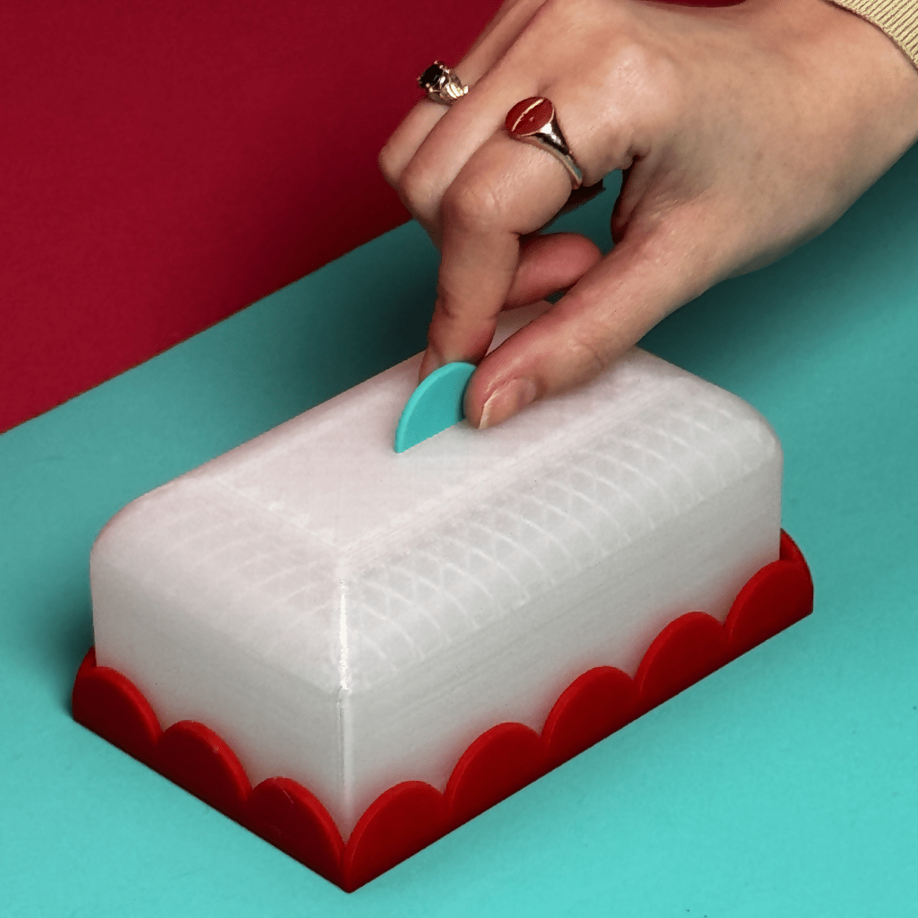 The scalloped butter box - Dopamine Concept Store