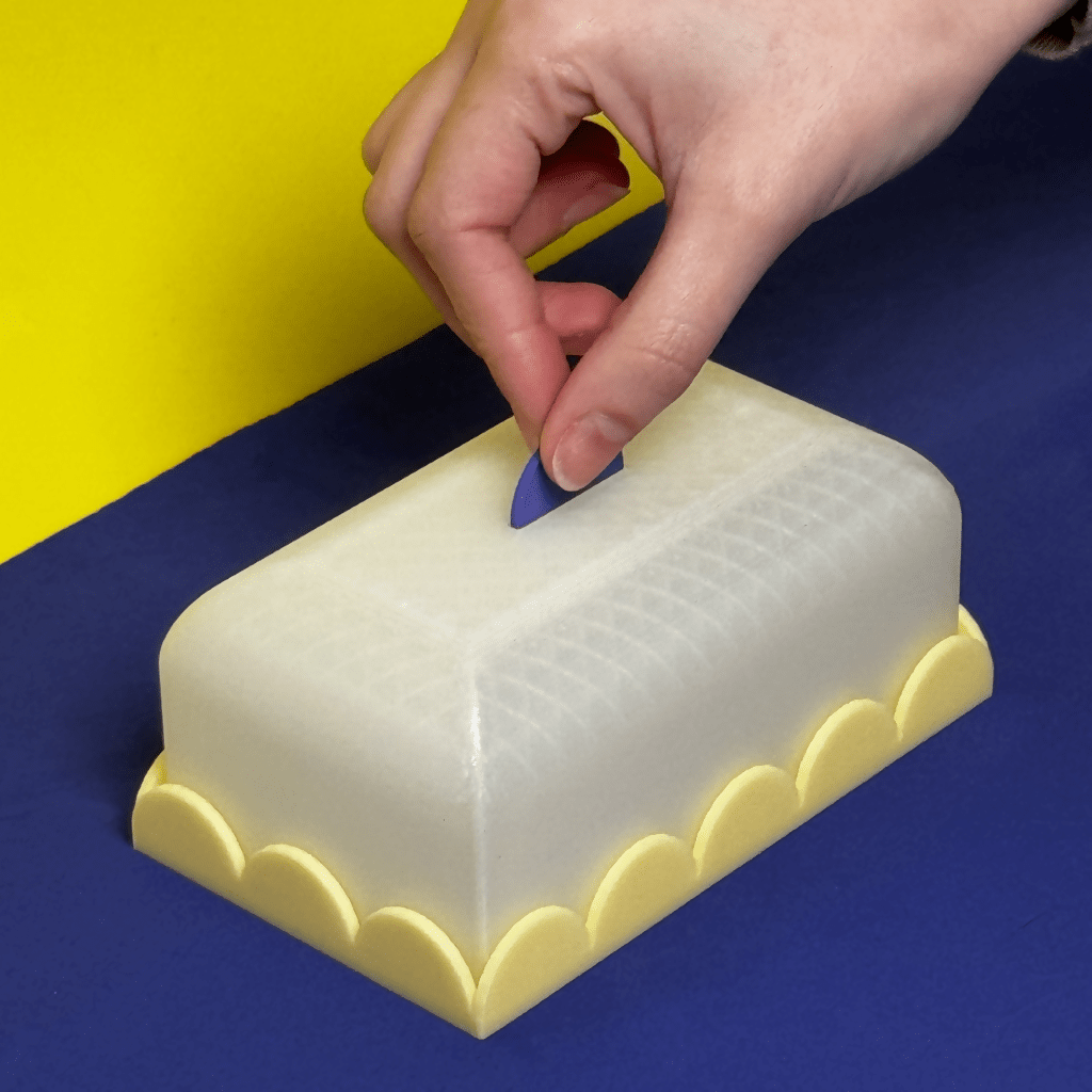 The scalloped butter box - Dopamine Concept Store
