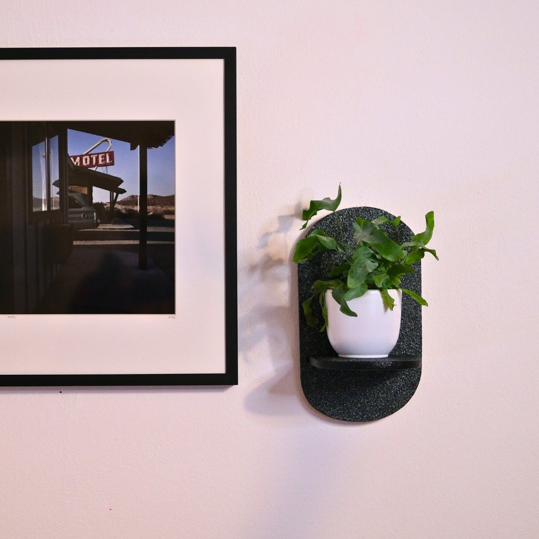 Estantería Efecto Piedra: Negro-Dopamine Concept Store