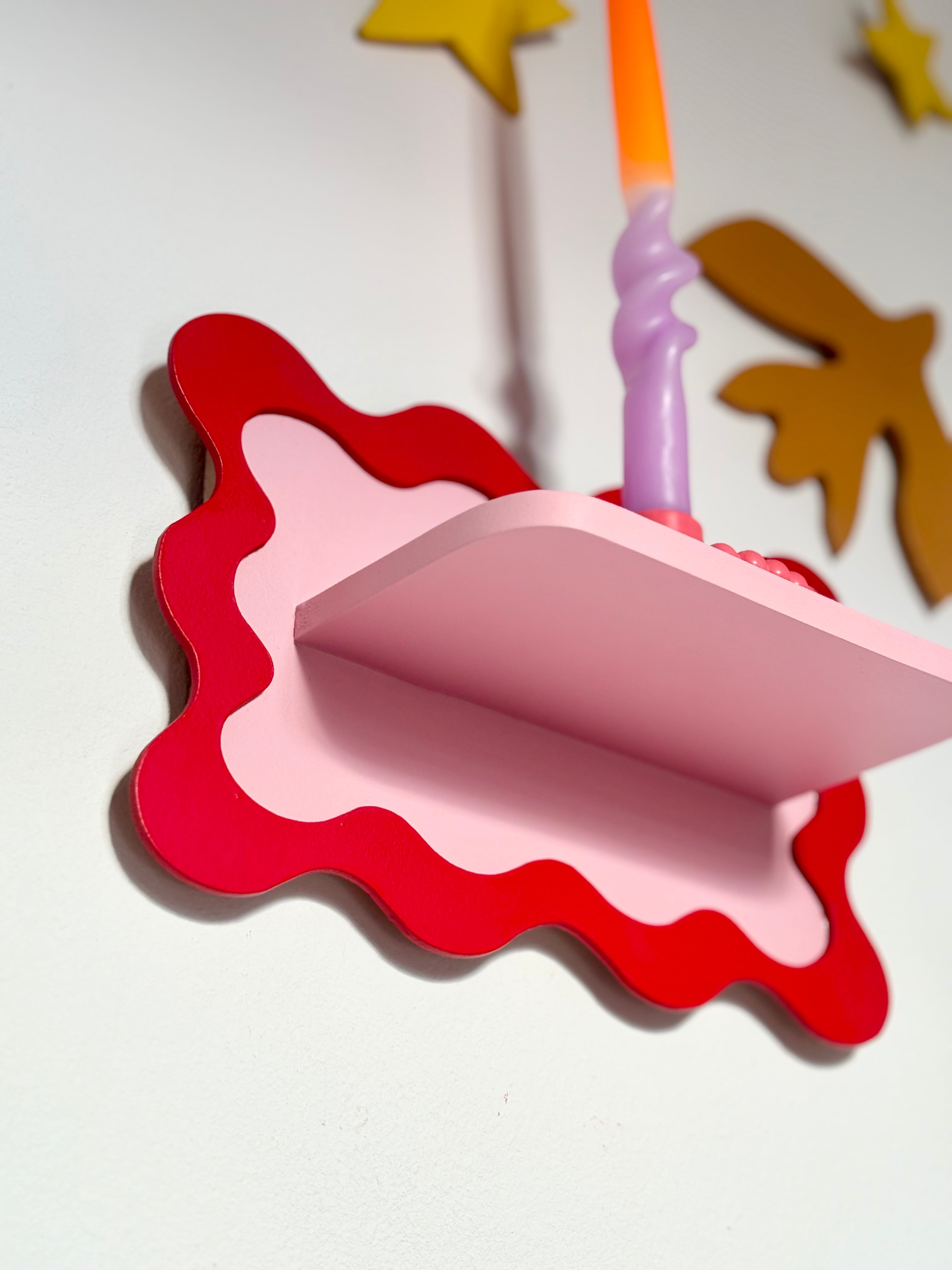 Estantería Wavy: Rojo y Rosa